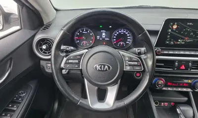 Kia K3 2021, 53856 км, за 9058.68 USD - фото 14