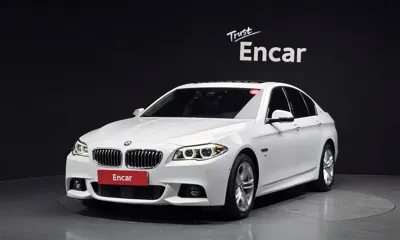 BMW 5-Series · 2016 год