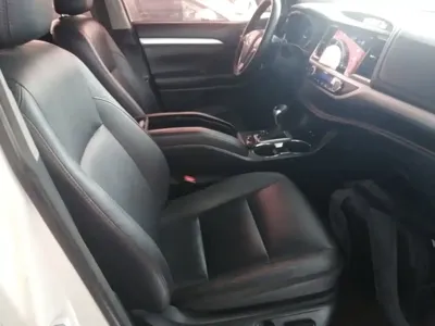 Toyota Highlander 2016, 131800 км, за 12524.12 USD - фото 25
