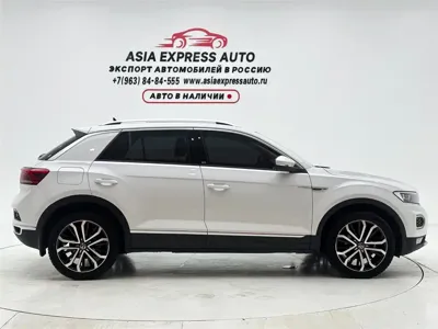 Volkswagen T-Roc 2022, 26200 км, за 16627.11 USD
