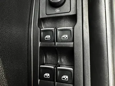 Volkswagen T-Roc 2022, 26200 км, за 16627.11 USD - фото 12