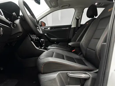 Volkswagen T-Roc 2022, 26200 км, за 16627.11 USD - фото 20
