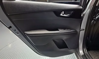 Kia K3 2024, 17087 км, за 12676.33 USD - фото 25