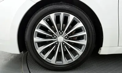 Hyundai Grandeur 2013, 191828 км, за 2816.07 USD