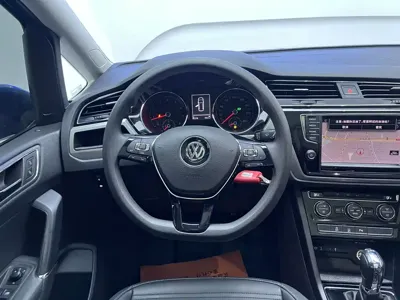Volkswagen Touran 2019, 45300 км, за 9296.23 USD - фото 8