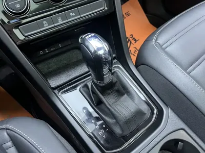 Volkswagen Touran 2019, 45300 км, за 9296.23 USD - фото 11
