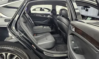 Hyundai Genesis 2016, 123797 км, за 6955.73 USD - фото 12
