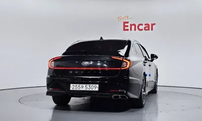 Hyundai Sonata 2020, 129158 км, за 11579.51 USD