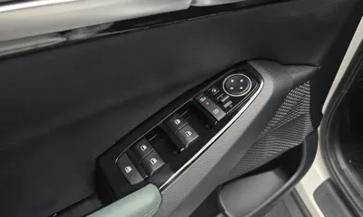Kia Seltos 2024, 60104 км, за 15426.02 USD - фото 28