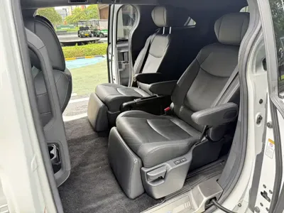 Toyota Sienna 2022, 94000 км, за 28435.6 USD - фото 8
