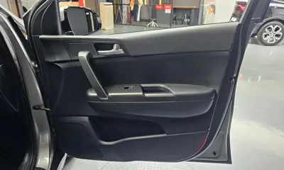Kia Sportage 2020, 122308 км, за 10174.61 USD - фото 25