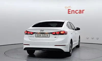 Hyundai Avante 2017, 93357 км, за 5534.93 USD - фото 4