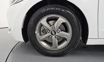 Hyundai Avante 2017, 93357 км, за 5534.93 USD - фото 5