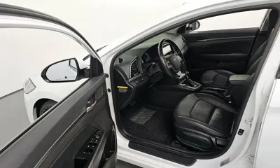 Hyundai Avante 2017, 93357 км, за 5534.93 USD - фото 10