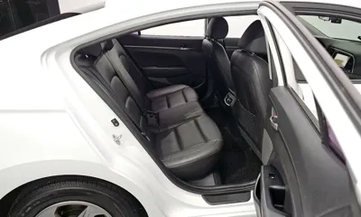 Hyundai Avante 2017, 93357 км, за 5534.93 USD - фото 13