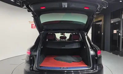 Porsche Cayenne 2023, 57555 км, за 68714.89 USD - фото 20
