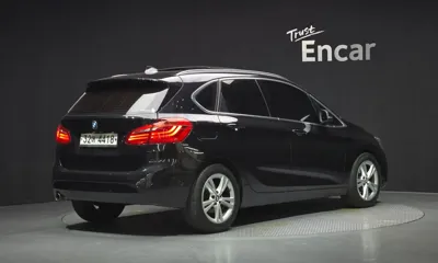 BMW 2-Series 2015, 100730 км, за 4791.91 USD