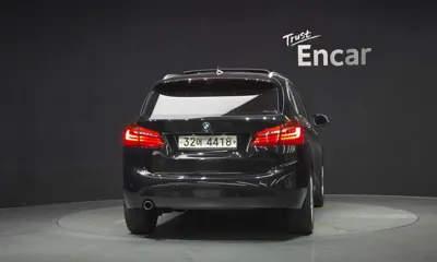 BMW 2-Series 2015, 100730 км, за 4791.91 USD