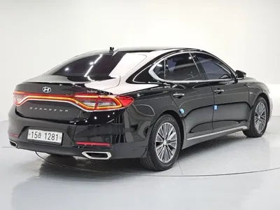 Hyundai Grandeur 2019, 158295 км, за 10677.55 USD