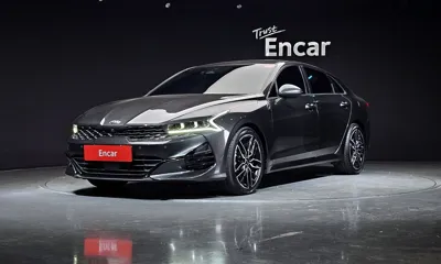 Kia K5 · 2021 год
