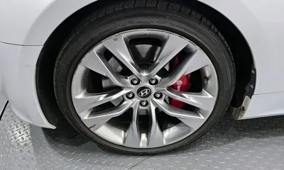 Hyundai Genesis 2015, 55472 км, за 11232.24 USD