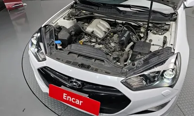 Hyundai Genesis 2015, 55472 км, за 11232.24 USD - фото 6