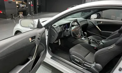 Hyundai Genesis 2015, 55472 км, за 11232.24 USD - фото 11