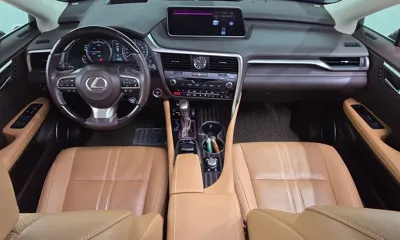 Lexus RX 2019, 58263 км, за 30228.16 USD - фото 7