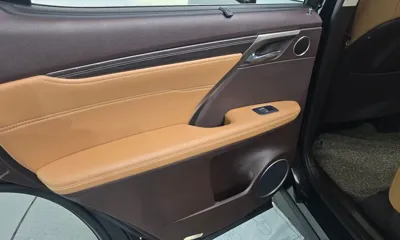 Lexus RX 2019, 58263 км, за 30228.16 USD - фото 25
