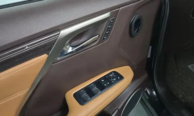 Lexus RX 2019, 58263 км, за 30228.16 USD - фото 28