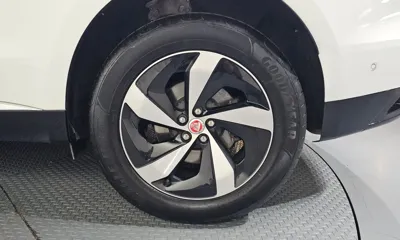 Jaguar F-Pace 2021, 80839 км, за 22640.15 USD