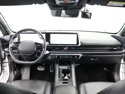 Hyundai Ioniq6 2023, 60179 км, за 21523.16 USD