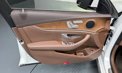 Mercedes-Benz E-Class 2019, 118563 км, за 14945.06 USD - фото 24