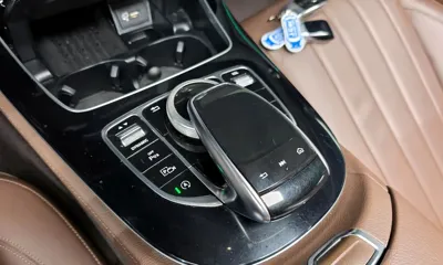 Mercedes-Benz E-Class 2019, 118563 км, за 14945.06 USD - фото 29