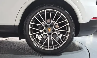 Porsche Cayenne 2020, 58579 км, за 53289.93 USD - фото 22