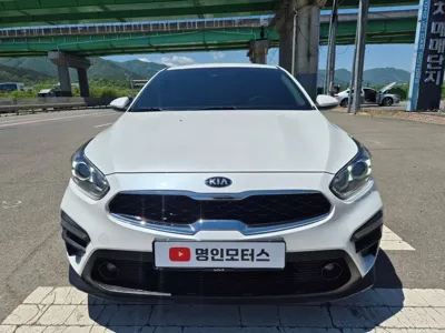 Kia K3 · 2021 год