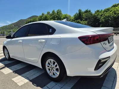 Kia K3 2021, 73786 км, за 8840.93 USD - фото 6