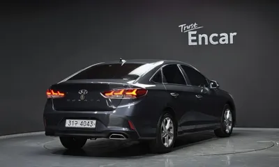 Hyundai Sonata 2018, 125900 км, за 5483.98 USD