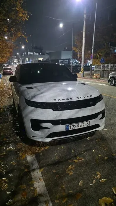 Land Rover Range Rover Sport 2023, 67700 км, за 34146.01 USD