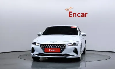 Genesis G70 2019, 46489 км, за 16895.27 USD