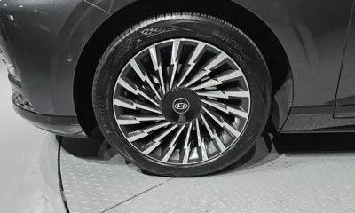 Hyundai Grandeur 2025, 9883 км, за 29210.98 USD