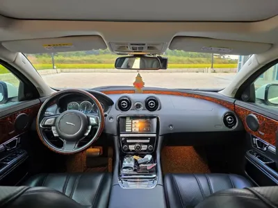 Jaguar XJ 2015, 107762 км, за 11496.53 USD - фото 12
