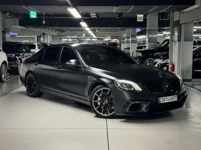 Mercedes-Benz S-Class · 2014 год