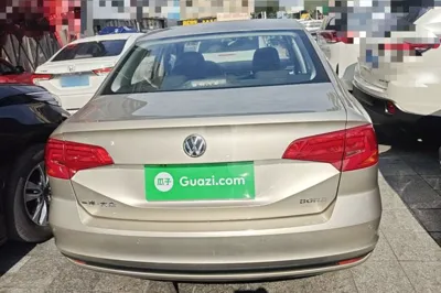 Volkswagen Bora 2016, 84600 км, за 6568 USD