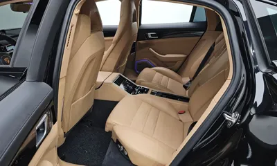 Porsche Panamera 2018, 91383 км, за 39595.48 USD - фото 12