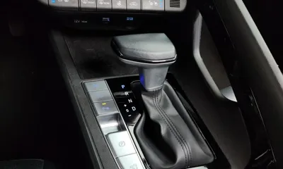 Hyundai Avante 2023, 62476 км, за 12182.42 USD - фото 9