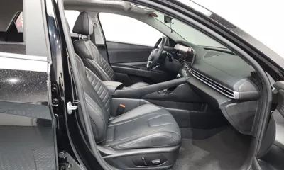 Hyundai Avante 2023, 62476 км, за 12182.42 USD - фото 26