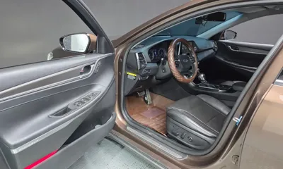 Hyundai Grandeur 2018, 144188 км, за 6940.78 USD - фото 10