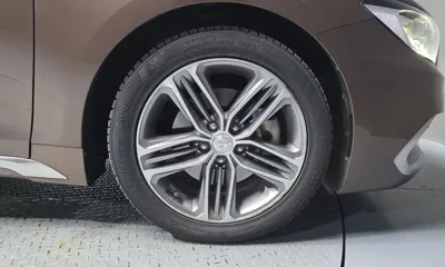 Hyundai Grandeur 2018, 144188 км, за 6940.78 USD - фото 21