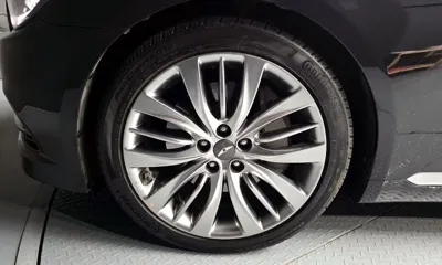 Hyundai Genesis 2016, 183436 км, за 5200.54 USD